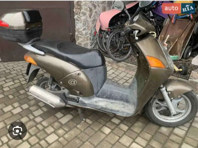 Скутер Honda NES 125 2001 в Львове