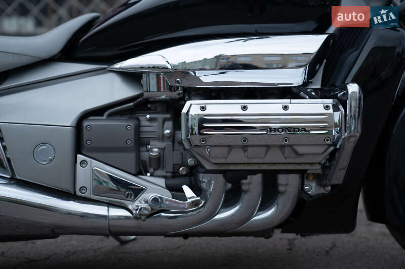 Мотоцикл Круизер Honda NRX 1800 Valkyrie 2004 в Киеве