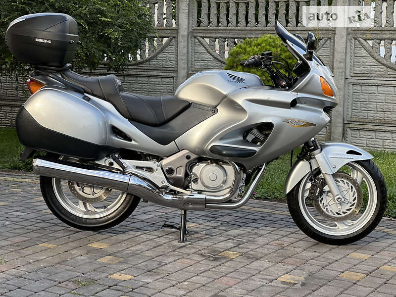 Мотоцикл Туризм Honda NT 650V Deauville 2004 в 