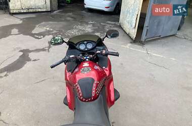 Мотоцикл Спорт-туризм Honda NT 650V Deauville 2004 в 