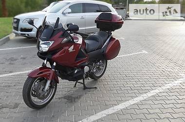 Мотоцикл Спорт-туризм Honda NT 700V 2011 в Дубно