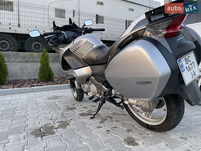 Мотоцикл Туризм Honda NT 700V 2010 в Львове