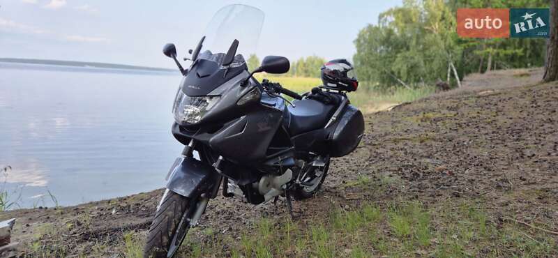 Мотоцикл Туризм Honda NT 700V 2007 в Нетішині