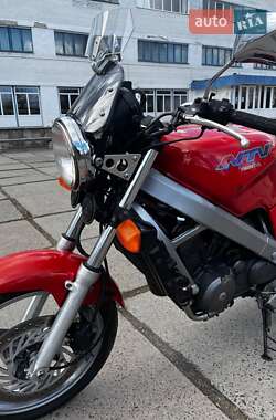 Мотоцикл Классик Honda NTV 650 (Revere) 1995 в 