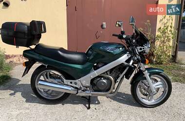 Мотоцикл Классик Honda NTV 650 (Revere) 1997 в 