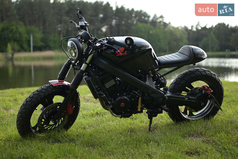 Кафе рейсер Honda NTV 650 (Revere) 1996 в Луцьку