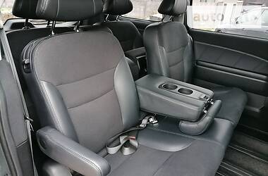 Минивэн Honda Odyssey 2011 в 