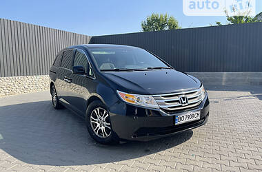 Минивэн Honda Odyssey 2012 в Тернополе