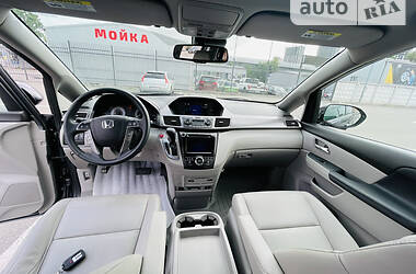 Мінівен Honda Odyssey 2015 в Києві