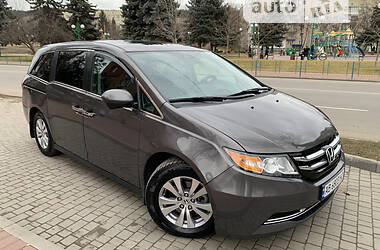 Минивэн Honda Odyssey 2016 в Могилев-Подольске
