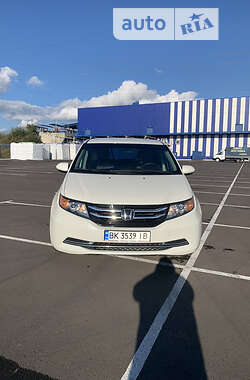 Мінівен Honda Odyssey 2016 в Рівному