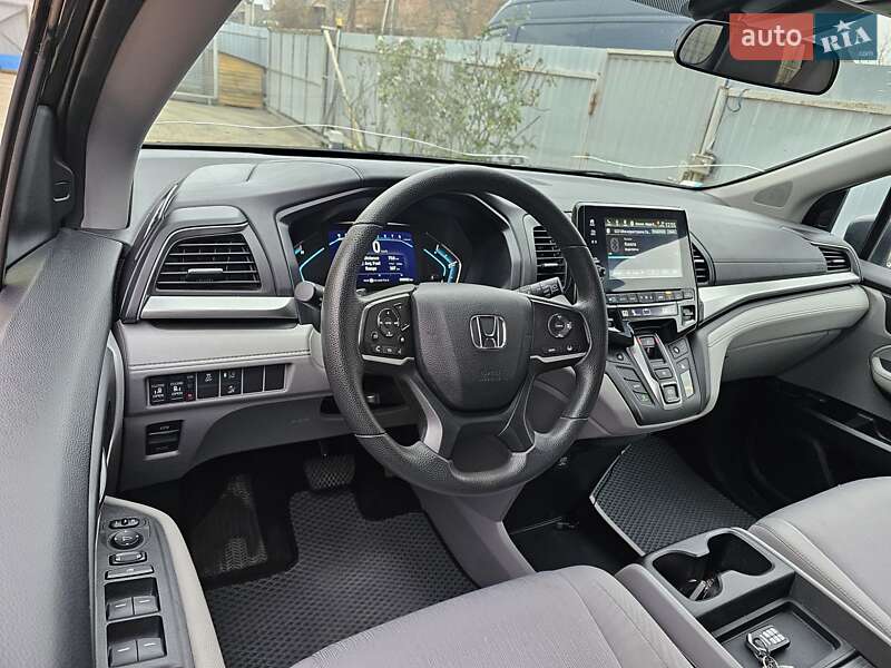Минивэн Honda Odyssey 2019 в Хмельницком