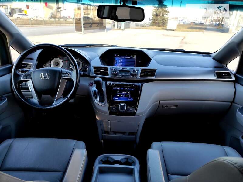 Мінівен Honda Odyssey 2016 в Харкові фото 11 Мінівен Honda Odyssey 2016 в Харкові