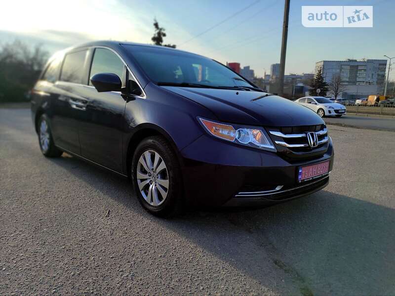 Мінівен Honda Odyssey 2016 в Харкові фото 22 Мінівен Honda Odyssey 2016 в Харкові