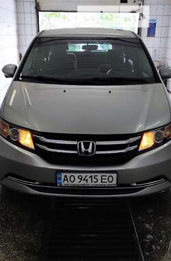 Мінівен Honda Odyssey 2013 в Ужгороді