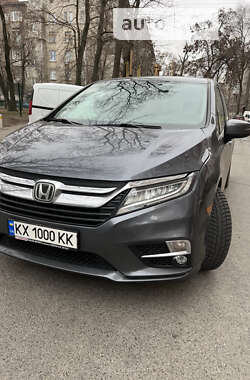 Минивэн Honda Odyssey 2019 в Киеве