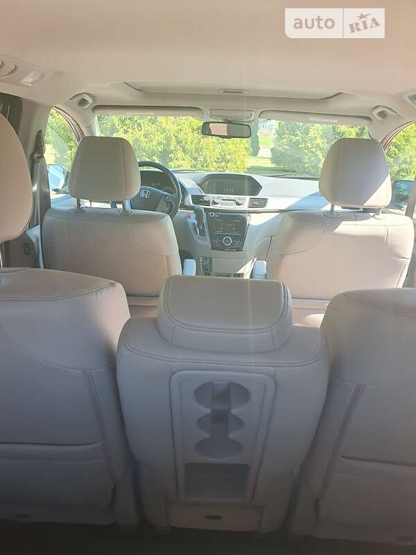 Минивэн Honda Odyssey 2014 в Хмельницком