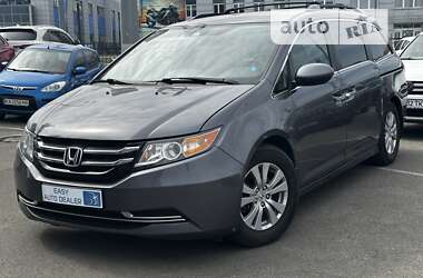 Минивэн Honda Odyssey 2015 в Киеве