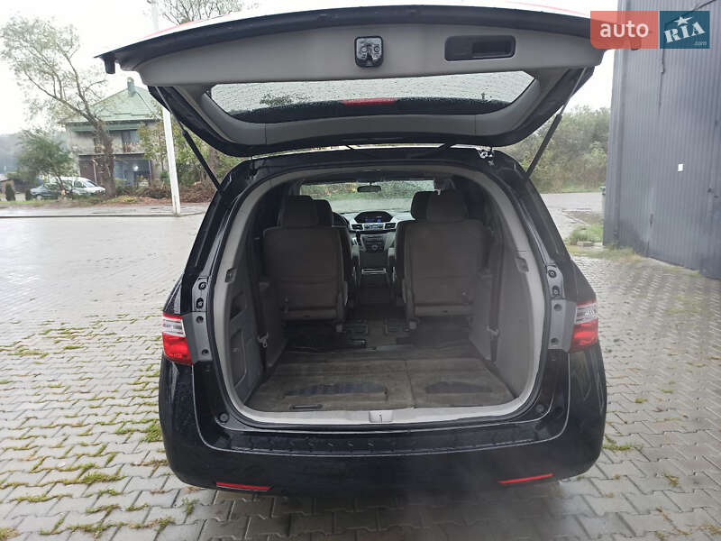 Минивэн Honda Odyssey 2012 в Черновцах