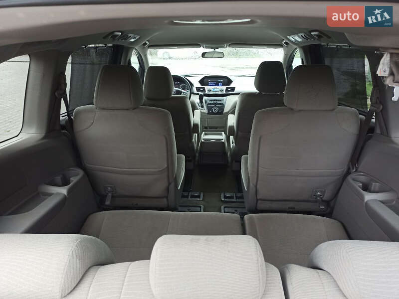 Минивэн Honda Odyssey 2012 в Черновцах
