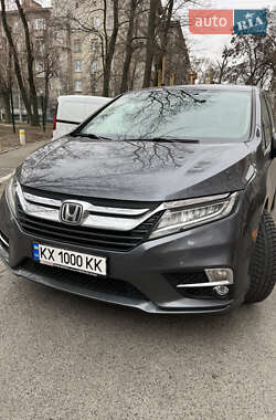 Минивэн Honda Odyssey 2019 в Харькове