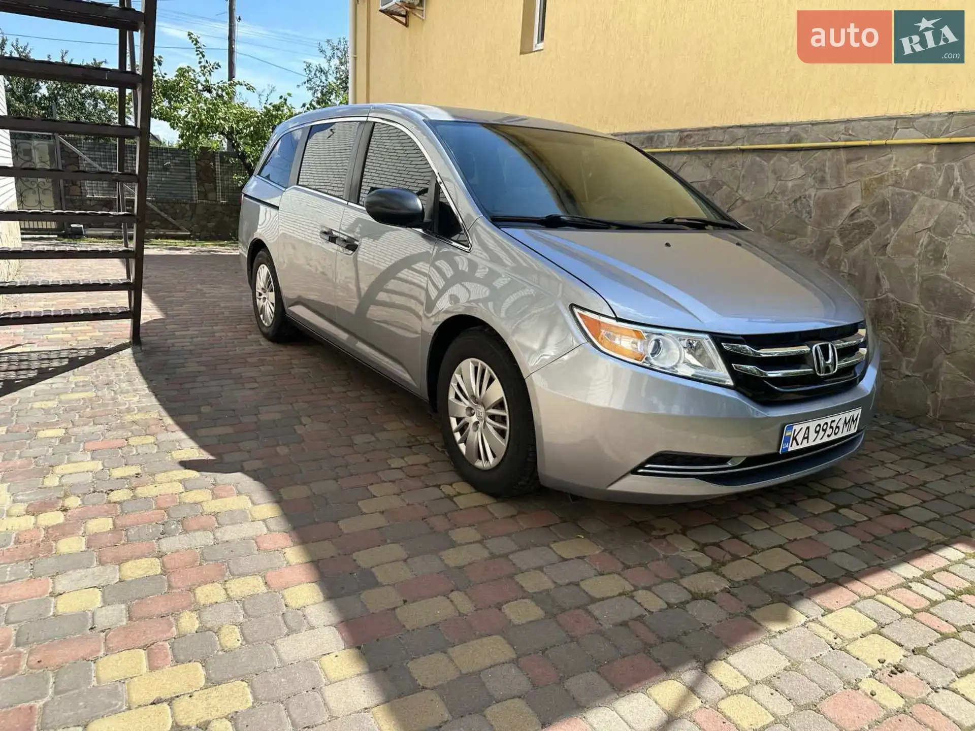 2016 Honda Odyssey - мініатюра 21