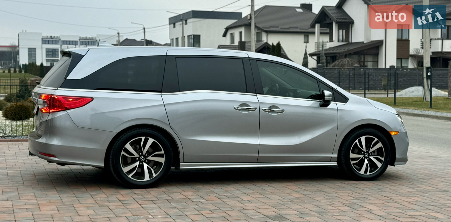 2017 Honda Odyssey - мініатюра 22