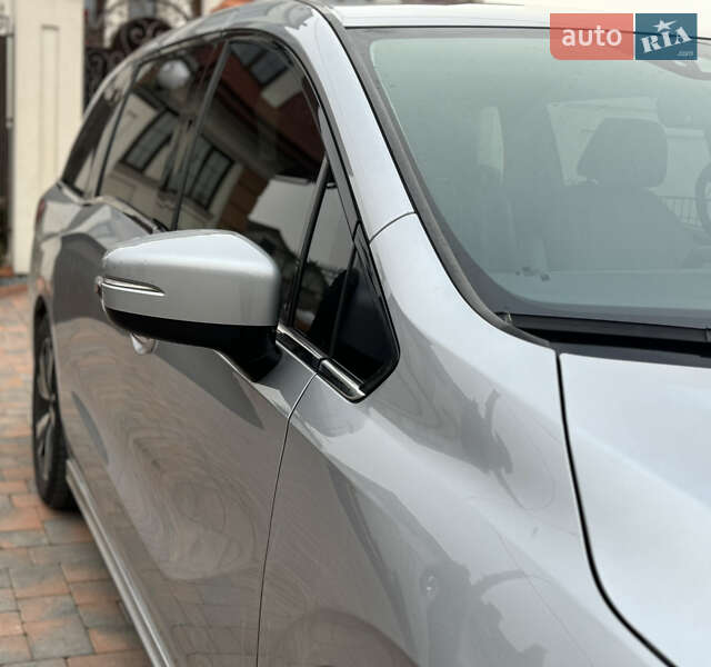 Мінівен Honda Odyssey 2017 в Рівному