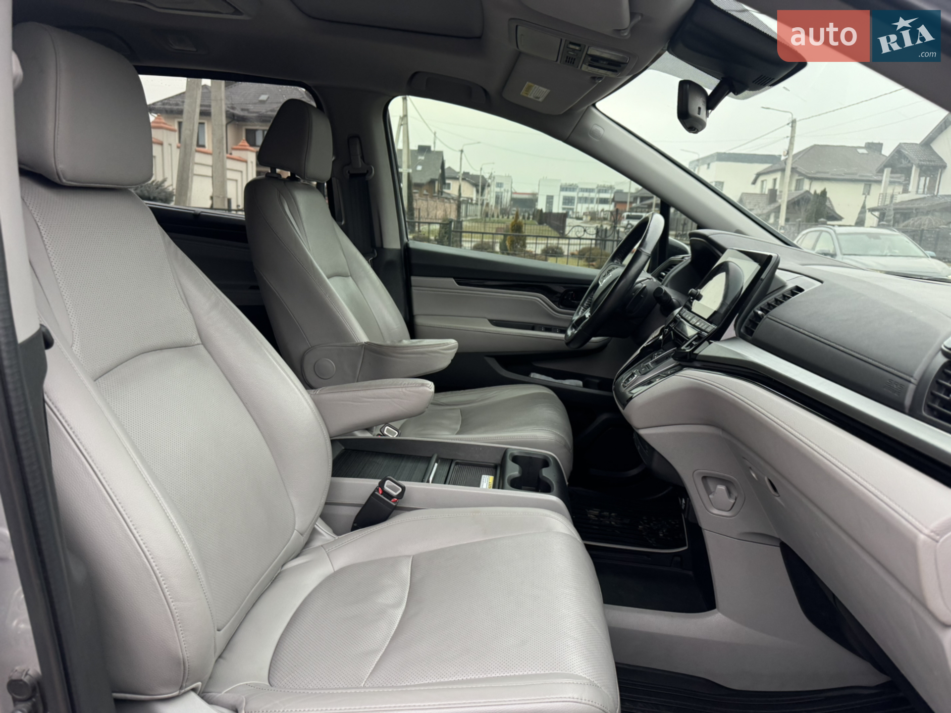2017 Honda Odyssey - мініатюра 69