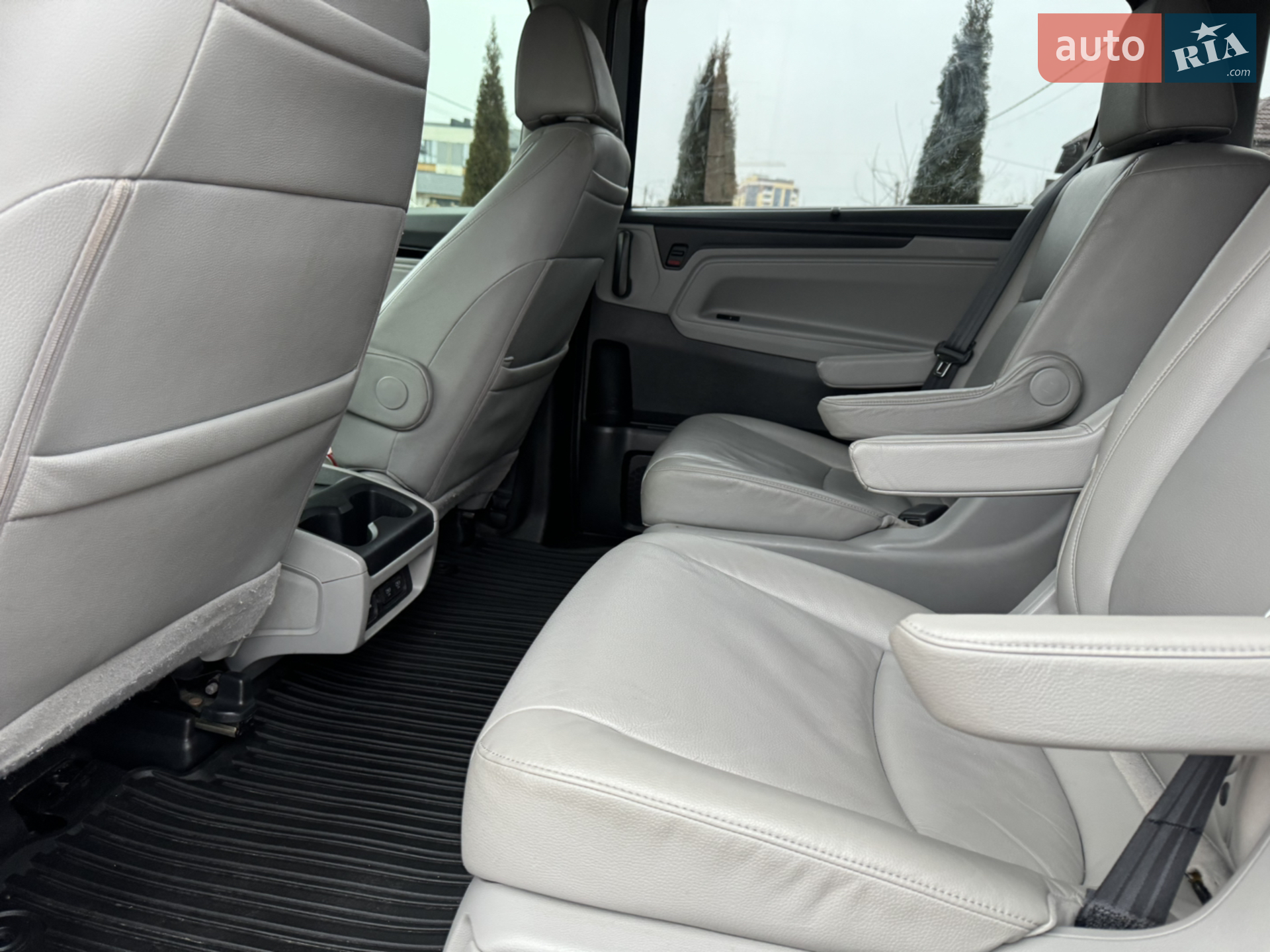 2017 Honda Odyssey - мініатюра 88