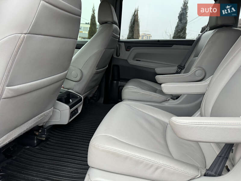 Мінівен Honda Odyssey 2017 в Рівному