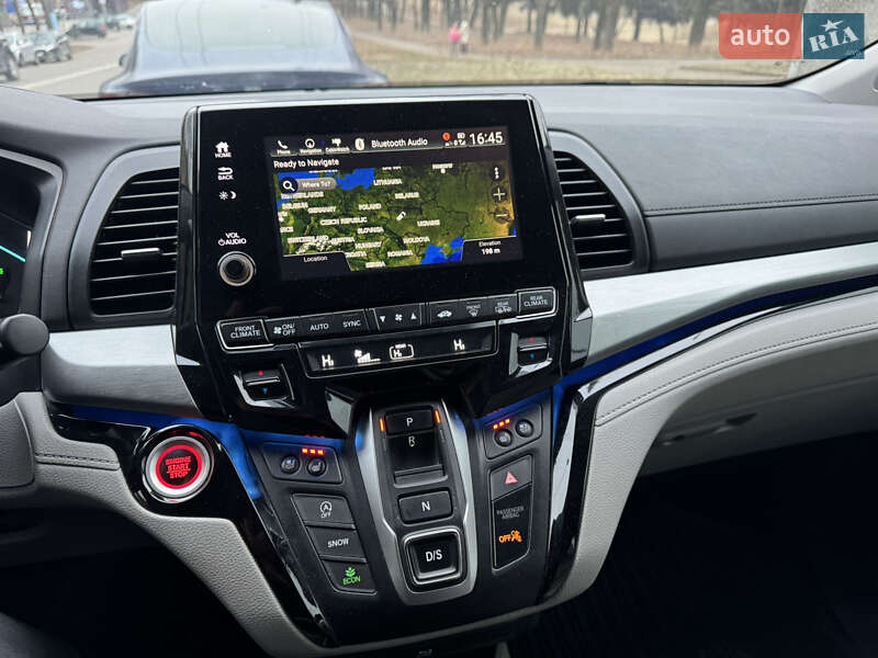Мінівен Honda Odyssey 2017 в Рівному