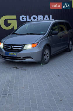 Мінівен Honda Odyssey 2016 в Львові