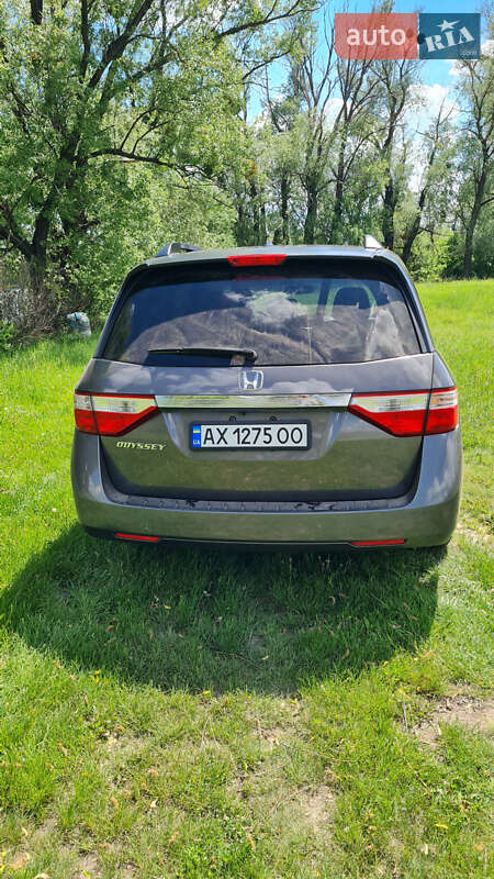 Минивэн Honda Odyssey 2011 в Харькове