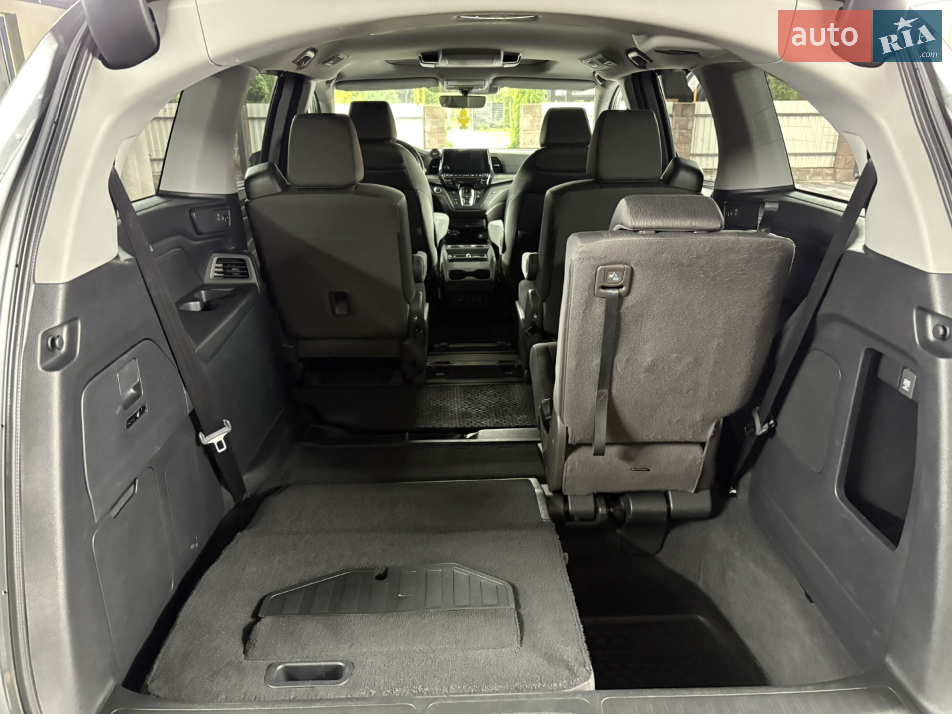 2017 Honda Odyssey - мініатюра 12