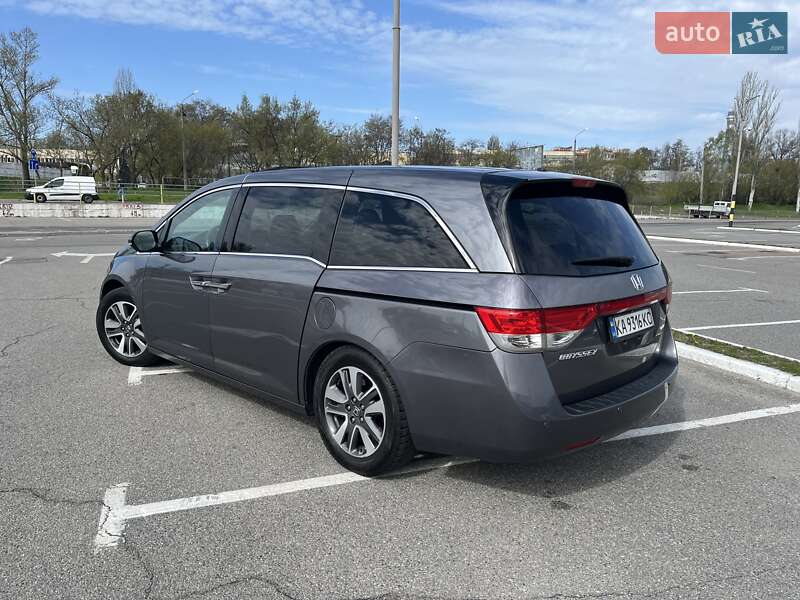 Мінівен Honda Odyssey 2013 в Києві фото 3 Мінівен Honda Odyssey 2013 в Києві