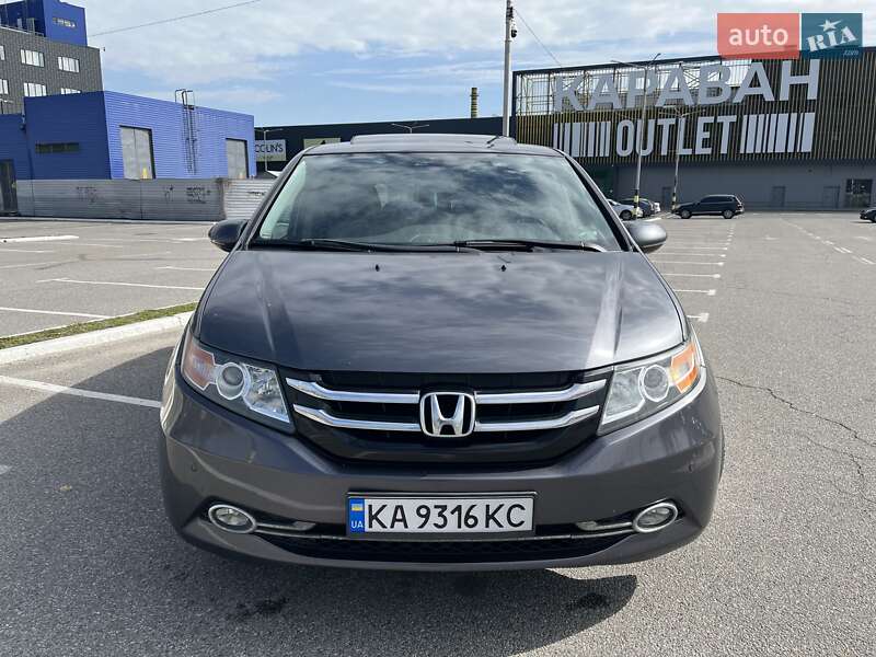 Мінівен Honda Odyssey 2013 в Києві фото 8 Мінівен Honda Odyssey 2013 в Києві