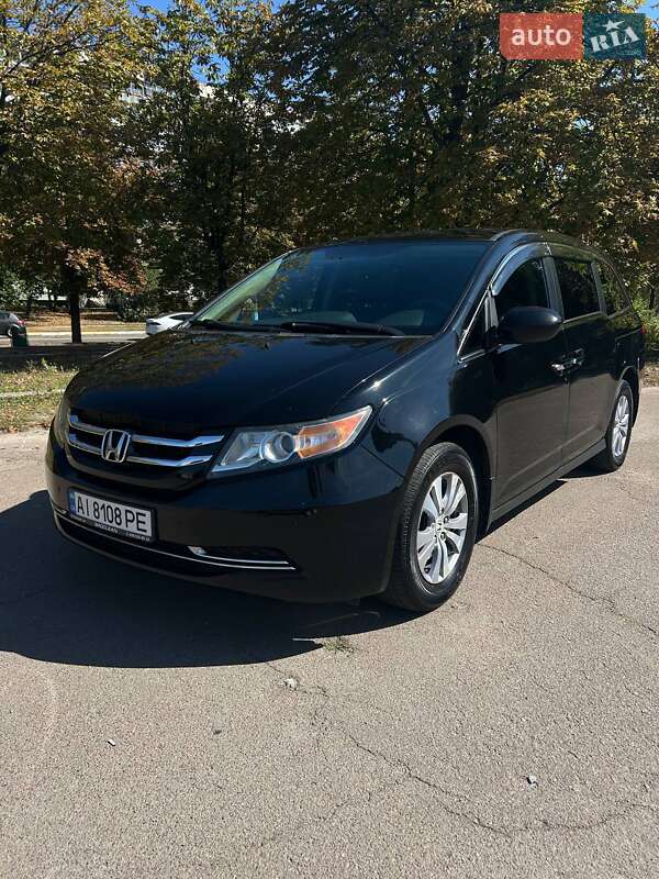 Минивэн Honda Odyssey 2016 в Броварах