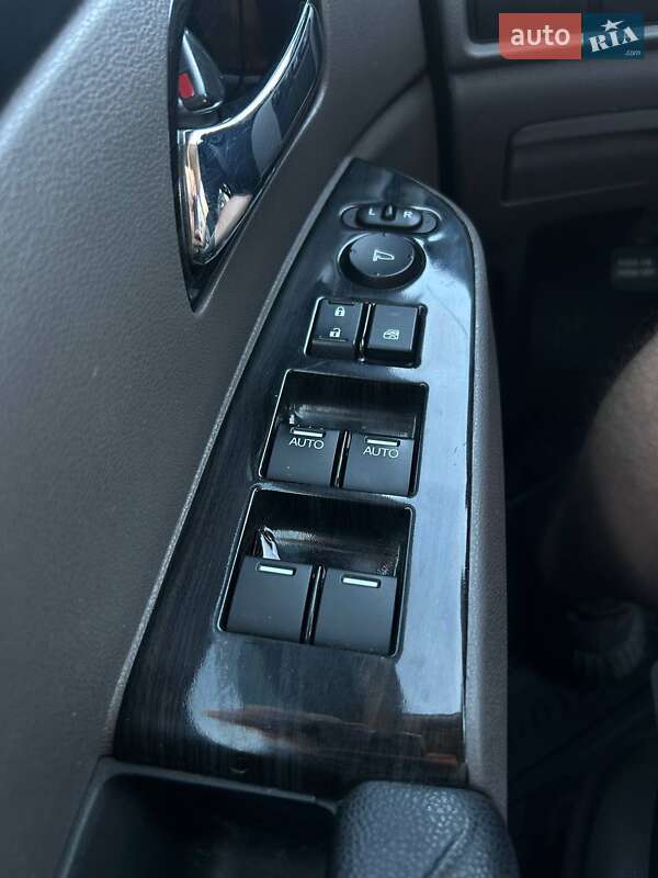 Минивэн Honda Odyssey 2016 в Броварах