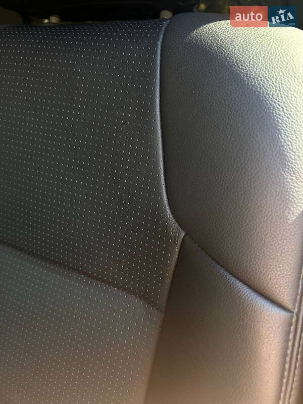 Минивэн Honda Odyssey 2016 в Броварах