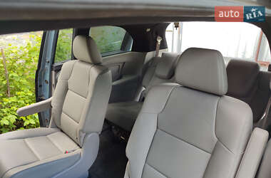 Минивэн Honda Odyssey 2013 в 