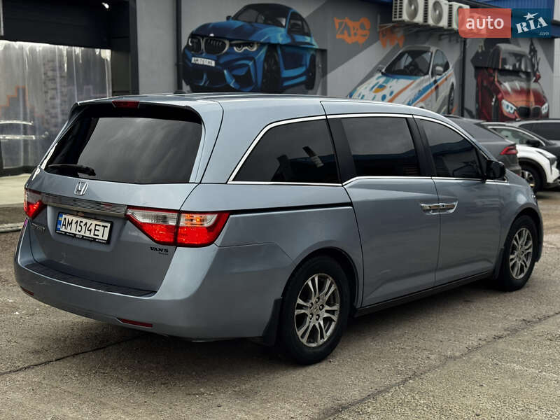 Мінівен Honda Odyssey 2013 в Житомирі фото 4 Мінівен Honda Odyssey 2013 в Житомирі