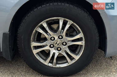 Минивэн Honda Odyssey 2013 в 