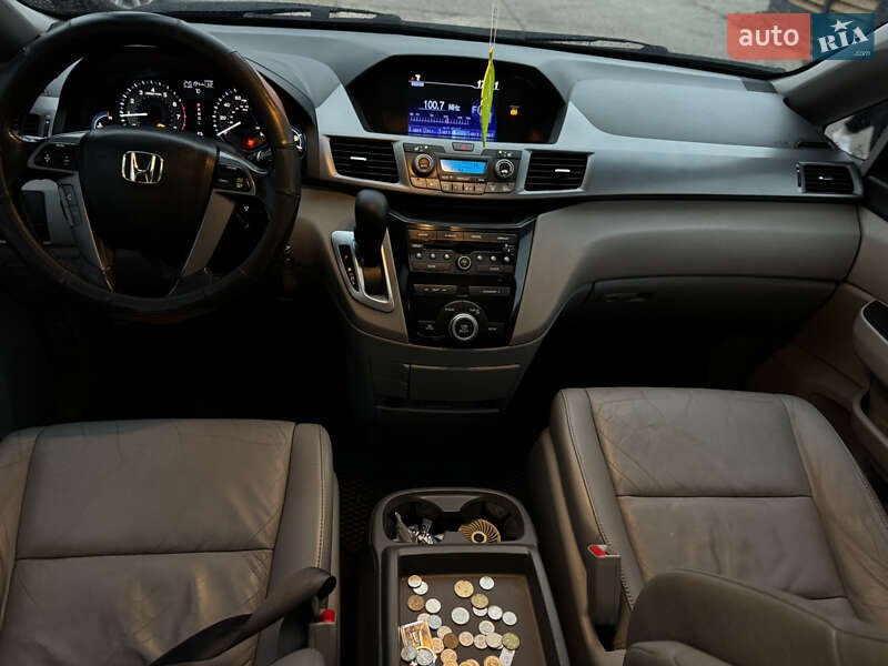 Мінівен Honda Odyssey 2013 в Житомирі фото 35 Мінівен Honda Odyssey 2013 в Житомирі