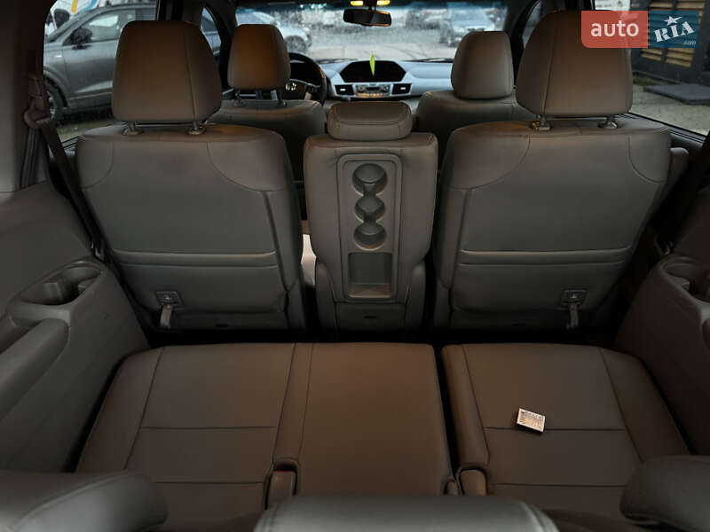 Мінівен Honda Odyssey 2013 в Житомирі фото 40 Мінівен Honda Odyssey 2013 в Житомирі
