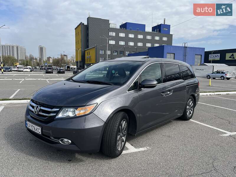 Минивэн Honda Odyssey 2013 в Киеве фото 2 Минивэн Honda Odyssey 2013 в Киеве