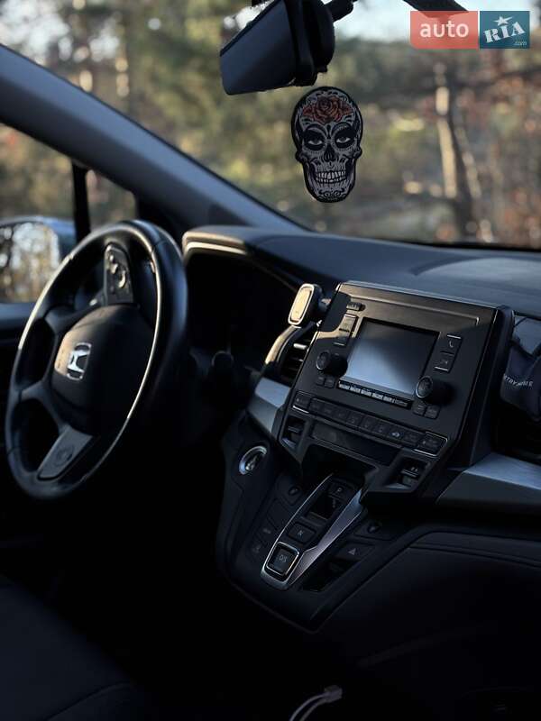 Минивэн Honda Odyssey 2019 в Дмитровке фото 14 Минивэн Honda Odyssey 2019 в Дмитровке