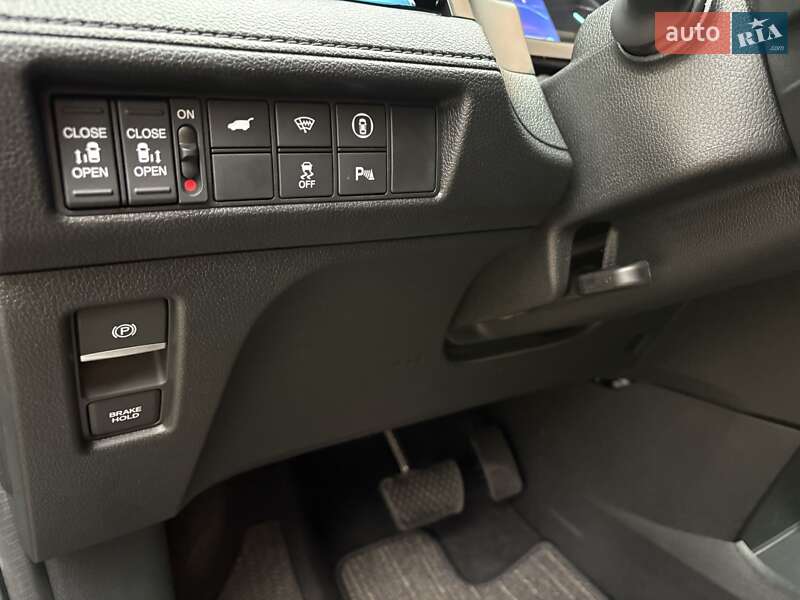 Мінівен Honda Odyssey 2024 в Києві