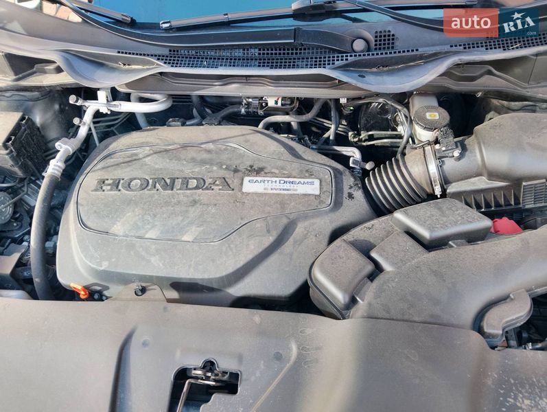 Минивэн Honda Odyssey 2019 в Киеве