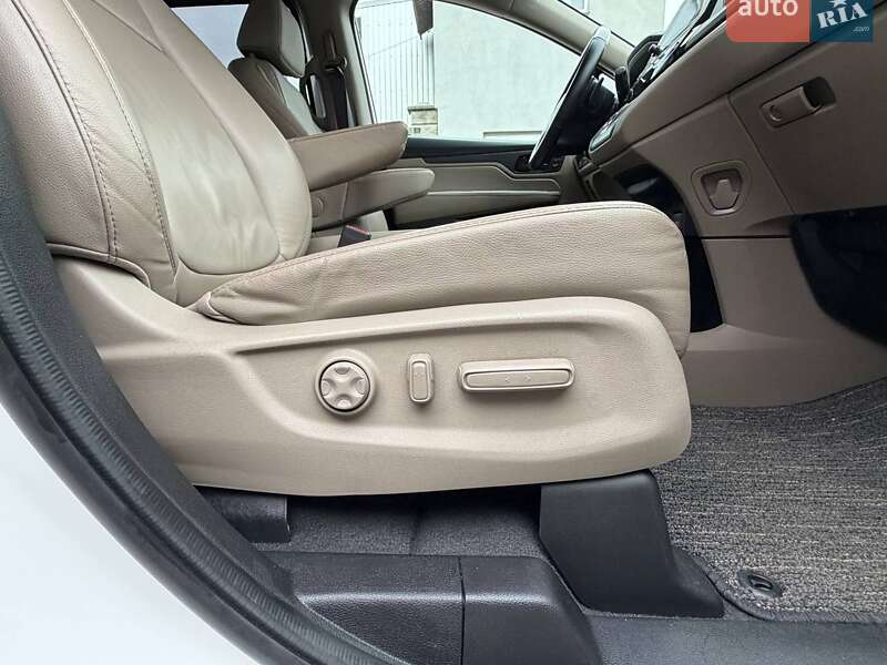 Минивэн Honda Odyssey 2021 в Ровно